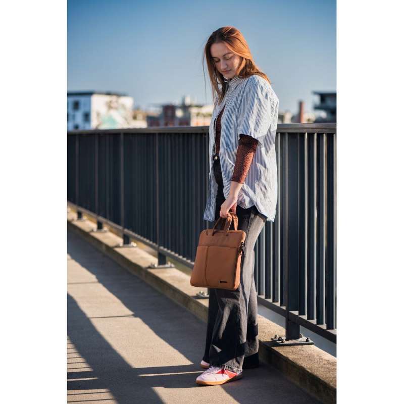 SPOTT-GR Forcell F-Protect Urban Style - Δερμάτινη Θήκη για Laptop 15.6 Ιντσών - Καφέ